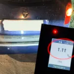 Авто і алкотестер.