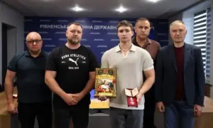 Родині полеглого воїна з Бугринської громади вручили орден &laquo;За мужність&raquo; посмертно