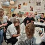 Заняття під час дня відкритих дверей у волонтерському центрі "Шлях.