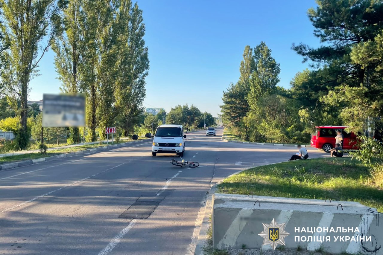 У Вараші судитимуть водія мінівена після ДТП з 72-річним велосипедистом