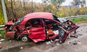 На Радивилівщині у ДТП загинула жінка, її чоловік у лікарні