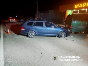 У Сарнах зіткнулися мотоцикл і авто: травмувалися двоє підлітків
