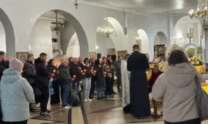 На вічний спочинок у Рівному провели Захисника Олександра Миронова