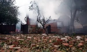 На Рівненщині внаслідок атаки знищено житловий будинок, є постраждалий